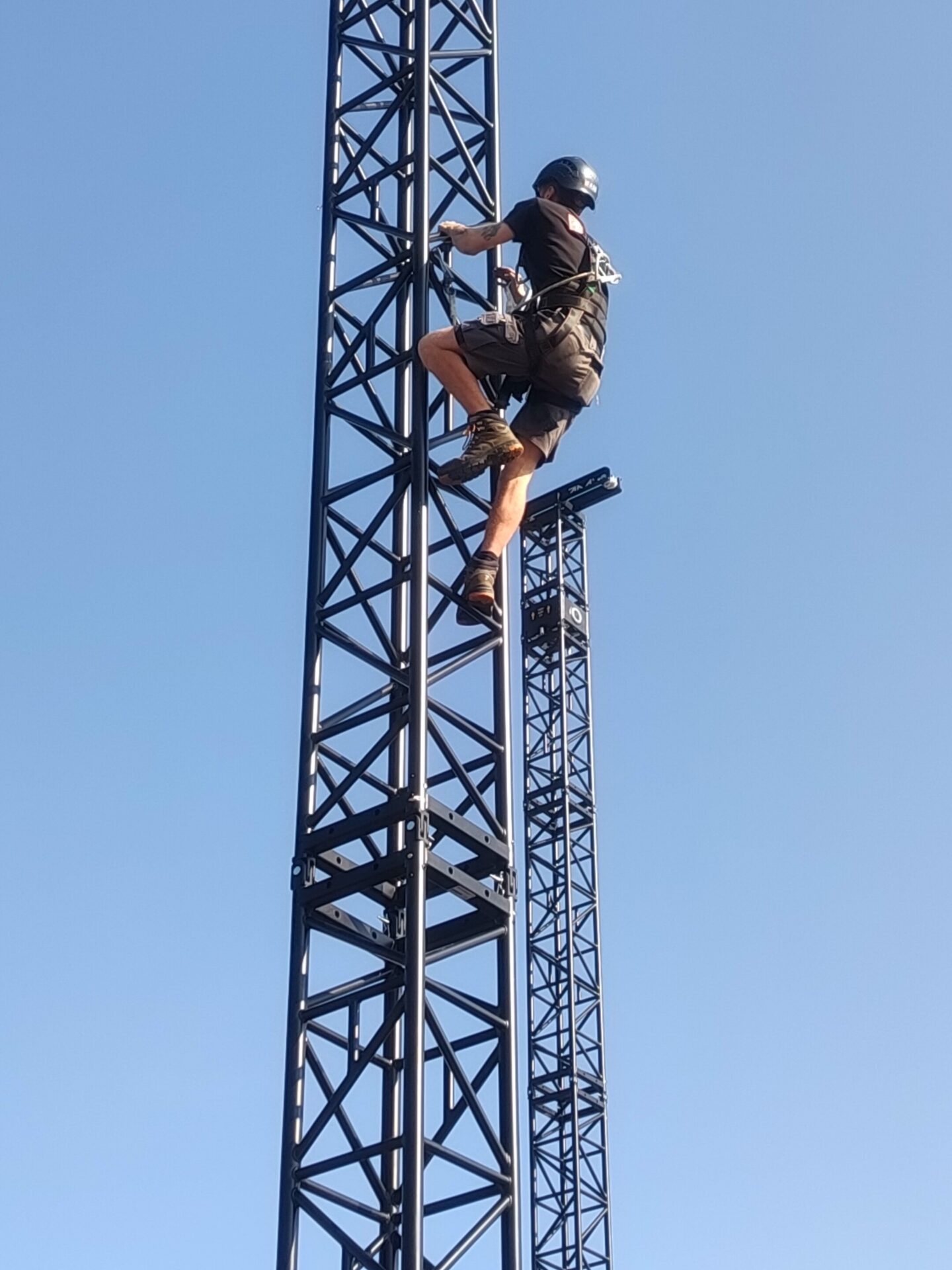 GS700 tower